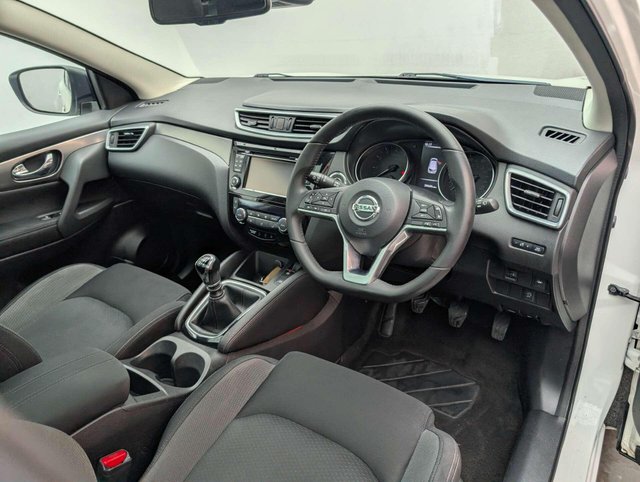 USED 2018 68 NISSAN QASHQAI 1.2 Qashqai N-Connecta DiG-T 5dr CLICK+COLLECT / HOME DELIVERY
