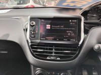 USED 2018 18 PEUGEOT 2008 1.2 PureTech Active SUV 5dr Petrol Manual Euro 6 (82 ps) SUV ONLY 18,870 MILES FROM NEW
