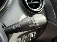 USED 2017 17 RENAULT CAPTUR 0.9 Captur Dynamique Nav TCe 5dr Long MOT Sat Nav Full Service