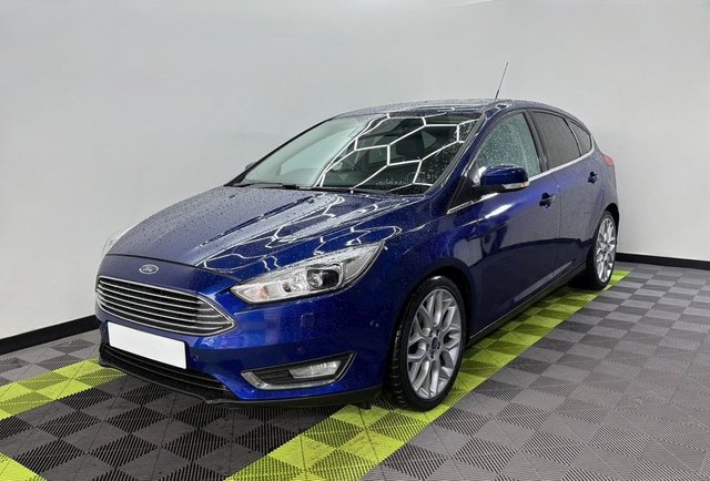 View our FORD FOCUS