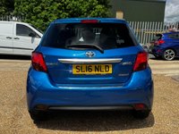USED 2016 16 TOYOTA YARIS 1.5 VVT-h Icon Hatchback 5dr Petrol Hybrid E-CVT Euro 6 (101 ps) *Full Toyota History x10*Low Mileage*Hybrid Auto*