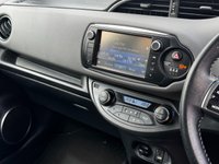 USED 2016 16 TOYOTA YARIS 1.5 VVT-h Icon Hatchback 5dr Petrol Hybrid E-CVT Euro 6 (101 ps) *Full Toyota History x10*Low Mileage*Hybrid Auto*