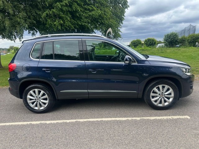 View our VOLKSWAGEN TIGUAN