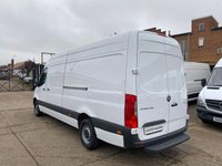 USED 2020 70 MERCEDES-BENZ SPRINTER 2.0 315 CDI L3 H2 LWB PROGRESSIVE 150BHP. RWD.  SUPER LOW 32K MLS. FACELIFT. EURO 6. FINANCE. PX 1 OWNER. SUPER LOW 32K MILES. EURO 6. FINANCE. PX