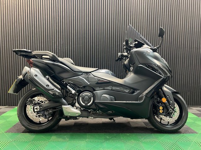View our YAMAHA TMAX 560