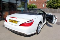 PRE-OWNED 2014 64 MERCEDES-BENZ SL 3.5 SL350 AMG Sport Convertible 2dr Petrol G-Tronic Euro 5 (s/s) (306 ps) 
