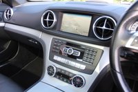 PRE-OWNED 2014 64 MERCEDES-BENZ SL 3.5 SL350 AMG Sport Convertible 2dr Petrol G-Tronic Euro 5 (s/s) (306 ps) 