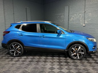 View our NISSAN QASHQAI