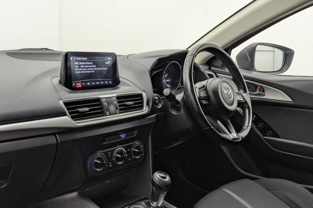USED 2017 17 MAZDA MAZDA3 2.0 SKYACTIV-G SE Nav Hatchback 5dr Petrol Manual Euro 6 (s/s) (121 ps) Sat Nav, Bluetooth, DAB