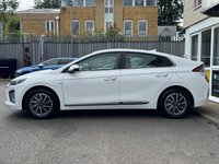 USED 2020 20 HYUNDAI IONIQ 38.3kWh Premium Hatchback 5dr Electric Auto (136 ps) 1 Owner From Brand New