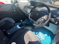 USED 2016 16 CITROEN GRAND C4 PICASSO 1.6 BlueHDi Exclusive MPV 5dr Diesel Manual Euro 6 (s/s) (120 ps) Navigation, Front and rear parking sensors, Rear view camera