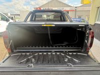 USED 2018 68 NISSAN NAVARA 2.3 dCi N-Guard Pickup Double Cab 4dr Diesel Auto 4WD Euro 6 (190 ps) NO VAT !!! EXCELLENT  CONDITION IN&OUT NO VAT!