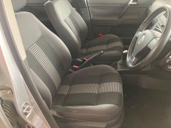 View our VOLKSWAGEN POLO