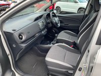 USED 2019 68 TOYOTA YARIS 1.5 VVT-i Y20 Hatchback 5dr Petrol Manual Euro 6 (111 ps) Camera Cruise DAB Bluetooth