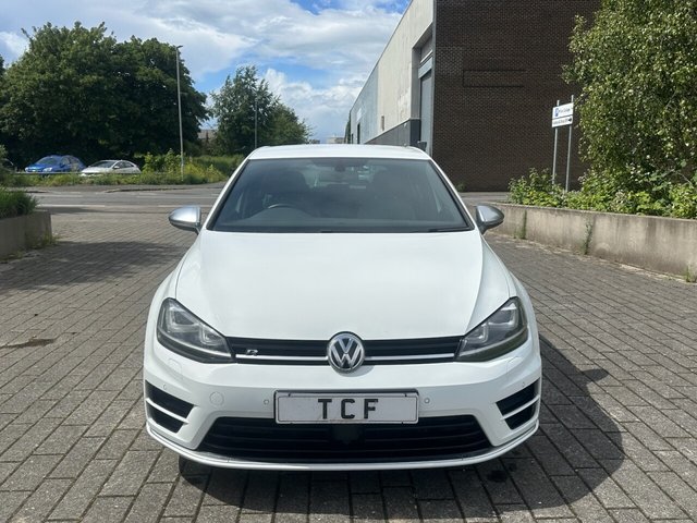 View our VOLKSWAGEN GOLF