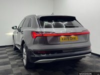 USED 2019 19 AUDI E-TRON 55 SUV 5dr Electric Auto quattro 95kWh (408 ps) 1 Previous Owner/ Heated+Cooling Seats / DAB Radio / Sat Nav / Ambient Lighting / Bang and Olufsen