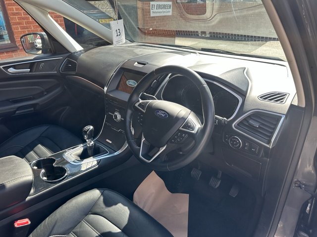 View our FORD GALAXY