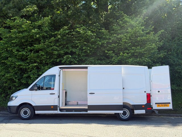 View our VOLKSWAGEN CRAFTER