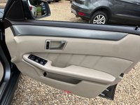 USED 2016 16 MERCEDES-BENZ E-CLASS 2.1 E220 BlueTEC SE Estate 5dr Diesel G-Tronic+ Euro 6 (s/s) (177 ps) 