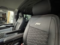 USED 2019 19 VOLKSWAGEN TRANSPORTER Vdub Custom Kombi 204ps DSG T32 SWB  Finance and Part Exchange available