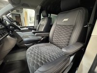 USED 2019 19 VOLKSWAGEN TRANSPORTER Vdub Custom Kombi 204ps DSG T32 SWB  Finance and Part Exchange available