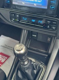 USED 2017 17 TOYOTA AURIS 1.2 VVT-i Icon Touring Sports 5dr Petrol Manual Euro 6 (s/s) (116 ps) 