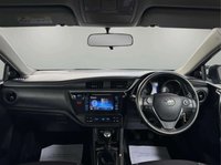 USED 2017 17 TOYOTA AURIS 1.2 VVT-i Icon Touring Sports 5dr Petrol Manual Euro 6 (s/s) (116 ps) 