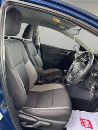 USED 2017 17 TOYOTA AURIS 1.2 VVT-i Icon Touring Sports 5dr Petrol Manual Euro 6 (s/s) (116 ps) 