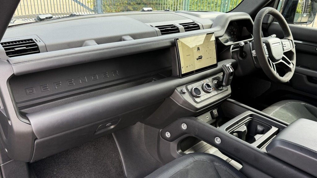 USED 2023 73 LAND ROVER DEFENDER 110 5.0 P525 V8 Carpathian Edition Auto 4WD Euro 6 (s/s) 5dr HUGE SPEC|TOWBAR| STEP|SUNROOF