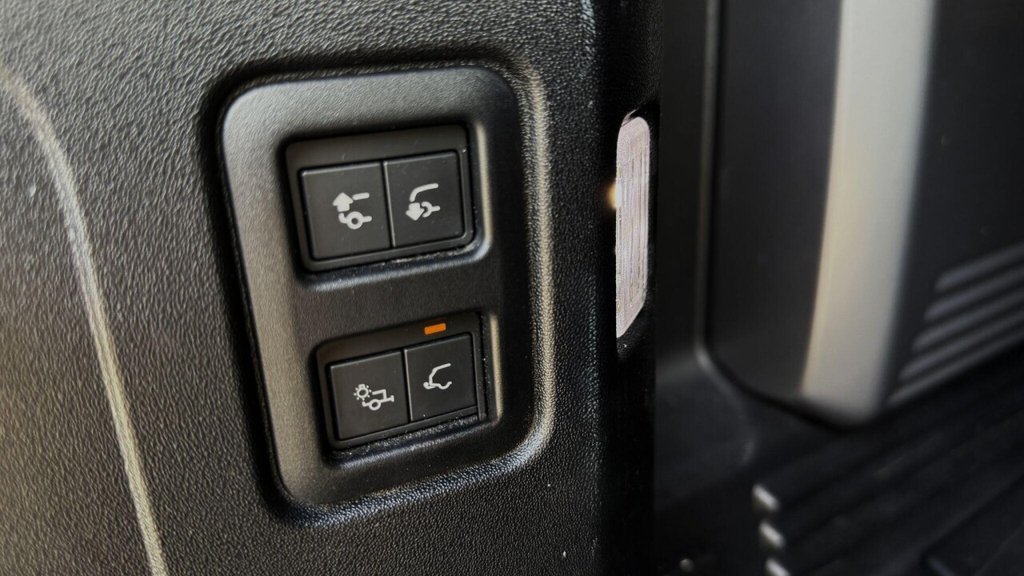 USED 2023 73 LAND ROVER DEFENDER 110 5.0 P525 V8 Carpathian Edition Auto 4WD Euro 6 (s/s) 5dr HUGE SPEC|TOWBAR| STEP|SUNROOF