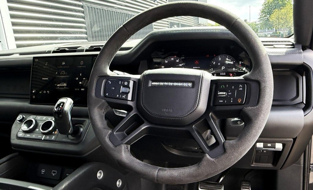 USED 2023 73 LAND ROVER DEFENDER 110 5.0 P525 V8 Carpathian Edition Auto 4WD Euro 6 (s/s) 5dr HUGE SPEC|TOWBAR| STEP|SUNROOF