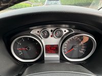 USED 2009 59 FORD FOCUS 1.6 Zetec Hatchback 5dr Petrol Manual (161 g/km, 99 bhp) 