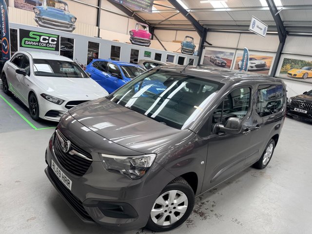 View our VAUXHALL COMBO LIFE