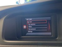 USED 2014 VOLVO V40 CROSS COUNTRY 1.6 D2 Lux Hatchback 5dr Diesel Manual Euro 5 (s/s) (115 ps) STUNNING TWO-TONE INTERIOR