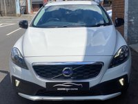 USED 2014 VOLVO V40 CROSS COUNTRY 1.6 D2 Lux Hatchback 5dr Diesel Manual Euro 5 (s/s) (115 ps) STUNNING TWO-TONE INTERIOR