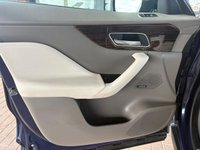 USED 2018 18 JAGUAR F-PACE 3.0 D300 V6 Portfolio SUV 5dr Diesel Auto AWD Euro 6 (s/s) (300 ps) 