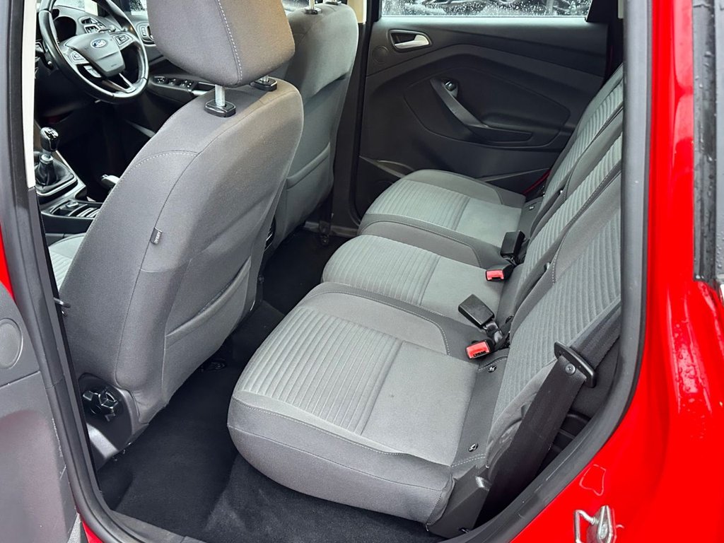 USED 2017 17 FORD C-MAX 1.0T EcoBoost Titanium MPV 5dr Petrol Manual Euro 6 (s/s) (Nav) (100 ps) 