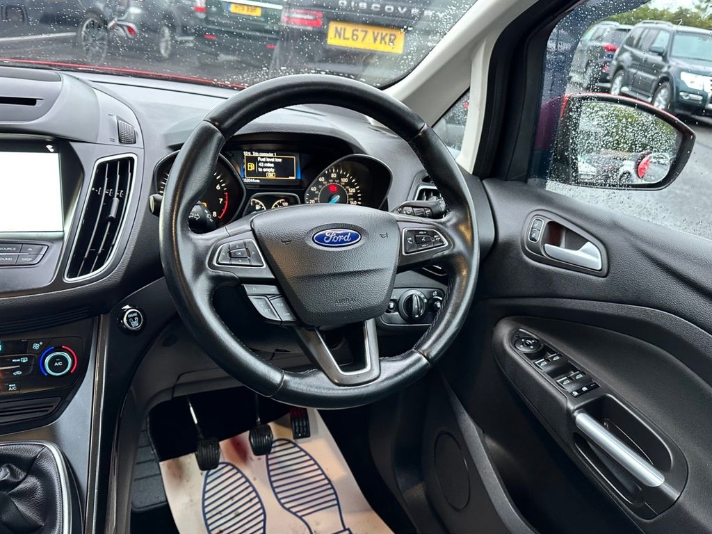 USED 2017 17 FORD C-MAX 1.0T EcoBoost Titanium MPV 5dr Petrol Manual Euro 6 (s/s) (Nav) (100 ps) 