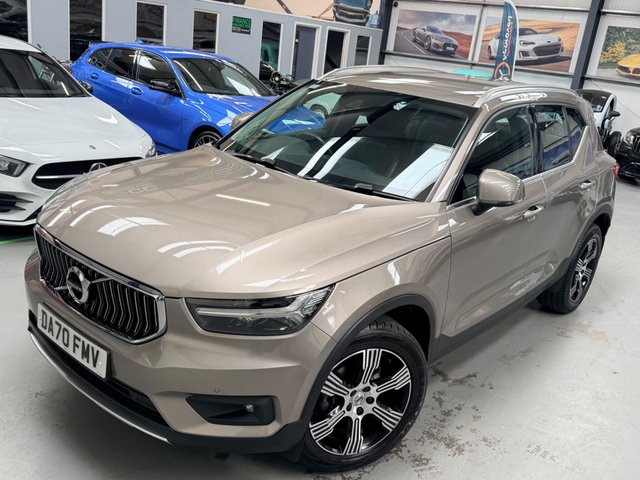 View our VOLVO XC40