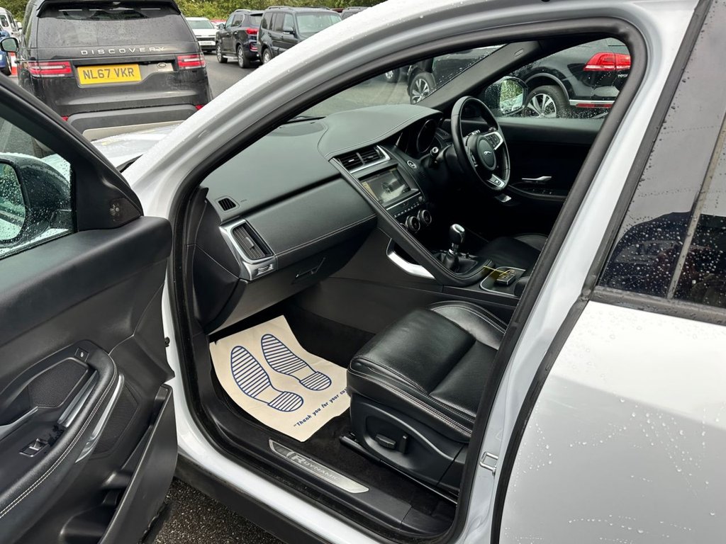 USED 2019 19 JAGUAR E-PACE 2.0 D150 R-Dynamic S SUV 5dr Diesel Manual Euro 6 (s/s) (150 ps) 