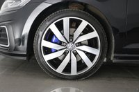 USED 2018 18 VOLKSWAGEN GOLF 1.4 TSI 8.7kWh GTE Advance Hatchback 5dr Petrol Plug-in Hybrid DSG Euro 6 (s/s) (204 ps) 3 OWNERS - 5 Stamp SERVICE HISTORY - 2 KEYS