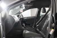 USED 2018 18 VOLKSWAGEN GOLF 1.4 TSI 8.7kWh GTE Advance Hatchback 5dr Petrol Plug-in Hybrid DSG Euro 6 (s/s) (204 ps) 3 OWNERS - 5 Stamp SERVICE HISTORY - 2 KEYS