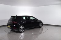 USED 2018 18 VOLKSWAGEN GOLF 1.4 TSI 8.7kWh GTE Advance Hatchback 5dr Petrol Plug-in Hybrid DSG Euro 6 (s/s) (204 ps) 3 OWNERS - 5 Stamp SERVICE HISTORY - 2 KEYS