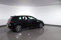 USED 2018 18 VOLKSWAGEN GOLF 1.4 TSI 8.7kWh GTE Advance Hatchback 5dr Petrol Plug-in Hybrid DSG Euro 6 (s/s) (204 ps) 3 OWNERS - 5 Stamp SERVICE HISTORY - 2 KEYS