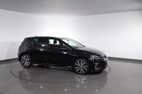 USED 2018 18 VOLKSWAGEN GOLF 1.4 TSI 8.7kWh GTE Advance Hatchback 5dr Petrol Plug-in Hybrid DSG Euro 6 (s/s) (204 ps) 3 OWNERS - 5 Stamp SERVICE HISTORY - 2 KEYS