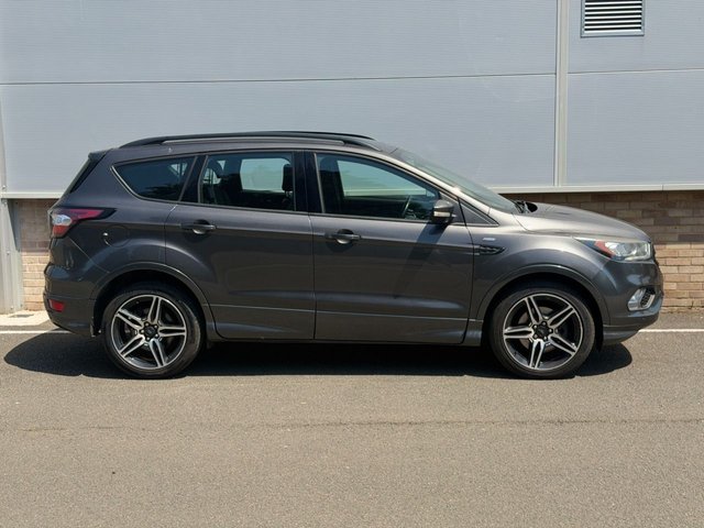 View our FORD KUGA
