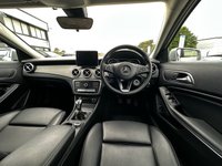 USED 2017 67 MERCEDES-BENZ 180 2.1 GLA200d Sport SUV 5dr Diesel Manual Euro 6 (s/s) (136 ps) REVERSING CAMERA, APPLE CARPLAY, ANDROID AUTO