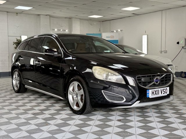 View our VOLVO V60