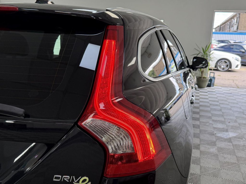 USED 2011 11 VOLVO V60 1.6L 5d  AUTO  148 BHP 