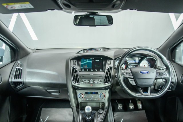 View our FORD FOCUS